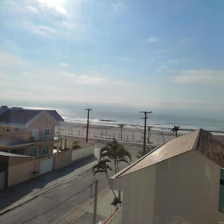 Lindo Apartamento Com Vista Para O Mar Matinhos Dış mekan fotoğraf